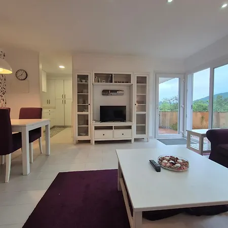 34a02 Casa En Caldas Holiday home